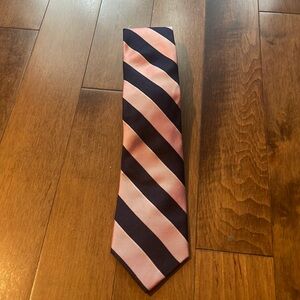 Hilfiger striped tie